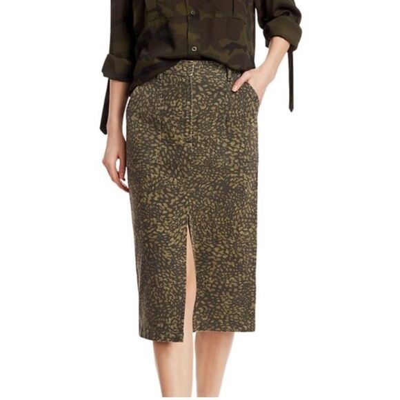 NEW Le Superbe Everyday Everyway Cargo Skirt Size 2 - Picture 2 of 12